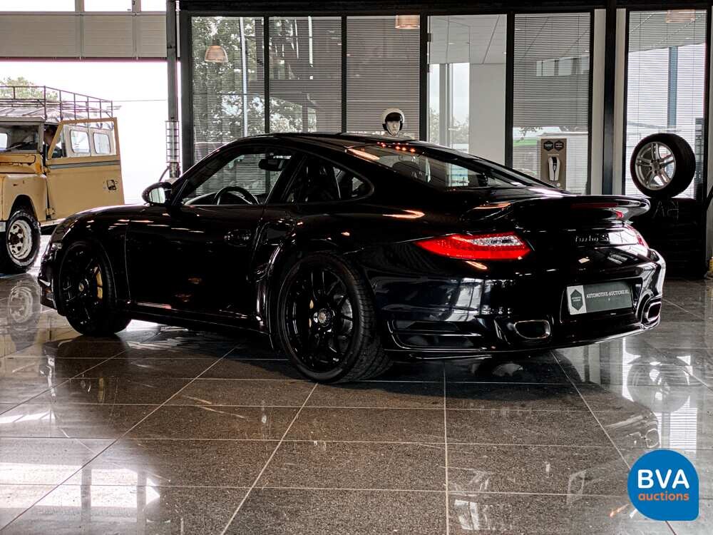 Porsche 9113.8 Turbo S Sportchrono 530 PS 2010, SN-842-Z.