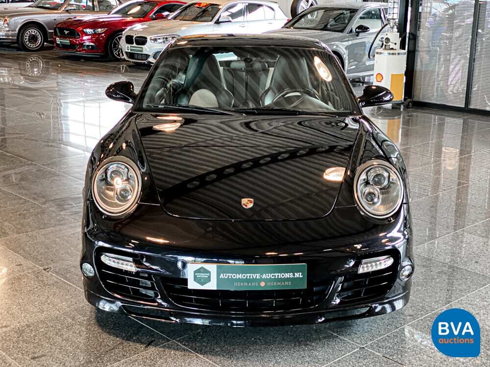 Porsche 9113.8 Turbo S Sportchrono 530 PS 2010, SN-842-Z.