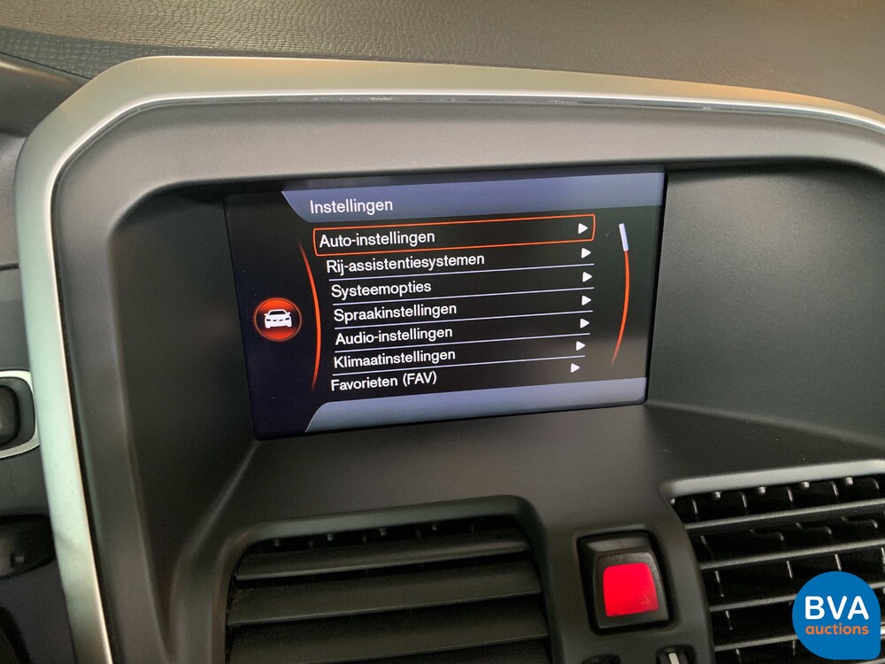 Volvo XC60 2.0 T5 Momentum 241pk 2011 -Org NL-, 81-PZG-6