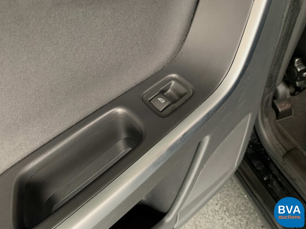 Volvo XC60 2.0 T5 Momentum 241pk 2011 -Org NL-, 81-PZG-6