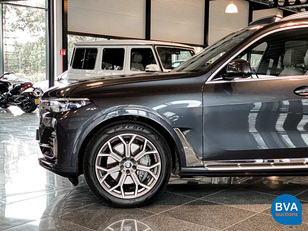 BMW X7 xDrive 30d High Executive 265PS 2019, ZT-686-J.
