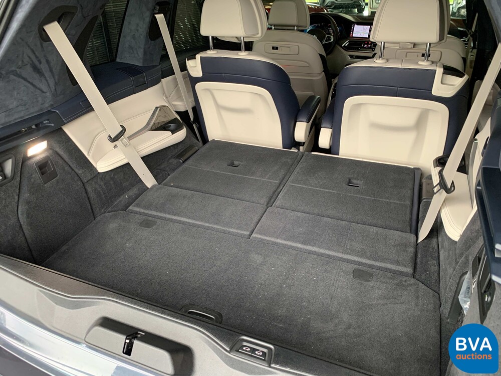 BMW X7 xDrive 30d High Executive 265PS 2019, ZT-686-J.