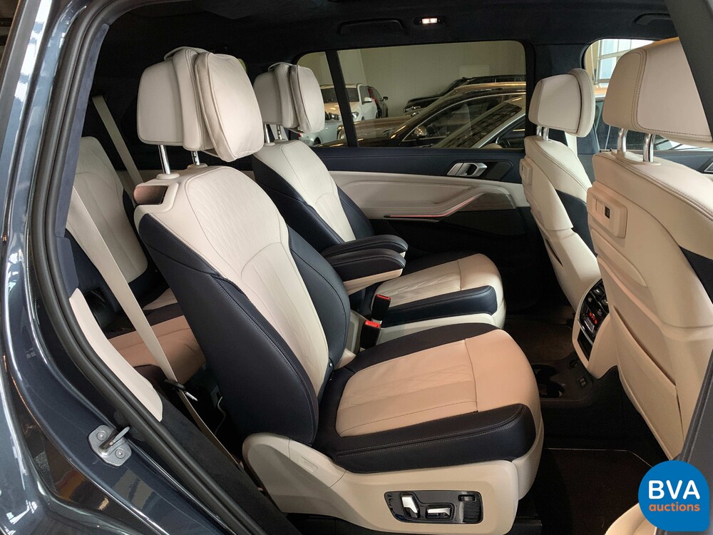 BMW X7 xDrive 30d High Executive 265PS 2019, ZT-686-J.