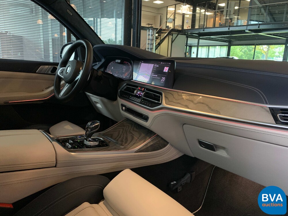 BMW X7 xDrive 30d High Executive 265PS 2019, ZT-686-J.