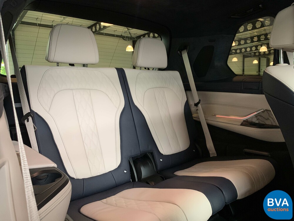 BMW X7 xDrive 30d High Executive 265PS 2019, ZT-686-J.