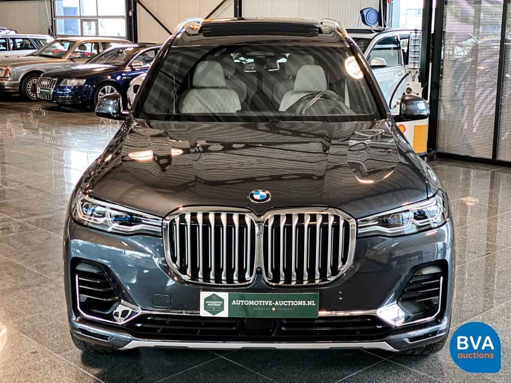 BMW X7 xDrive 30d High Executive 265PS 2019, ZT-686-J.