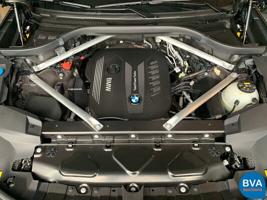 BMW X7 xDrive 30d High Executive 265PS 2019, ZT-686-J.