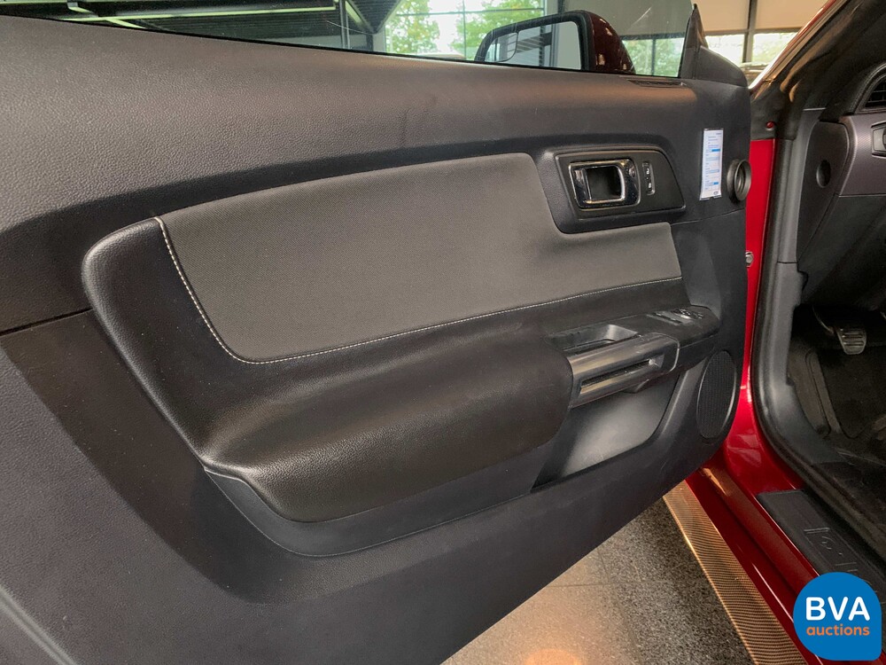 Ford Mustang Fastback GT 5.0 V8-Handbuch Akrapovic 441pk 2015, ZP-577-N.