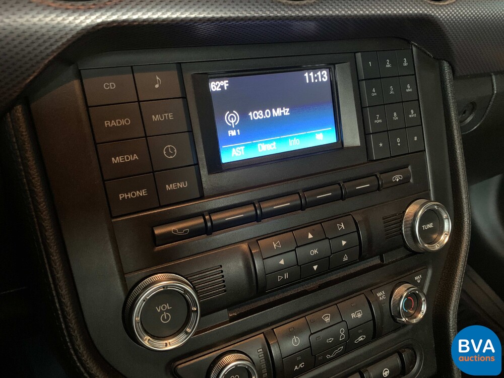 Ford Mustang Fastback GT 5.0 V8-Handbuch Akrapovic 441pk 2015, ZP-577-N.