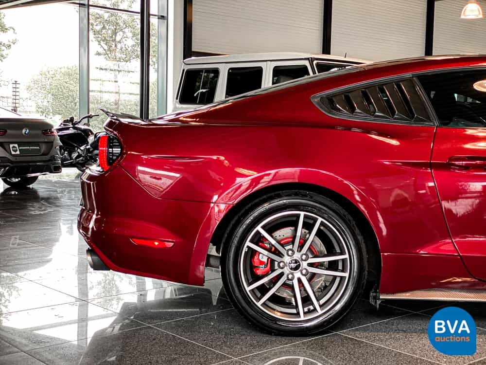 Ford Mustang Fastback GT 5.0 V8-Handbuch Akrapovic 441pk 2015, ZP-577-N.