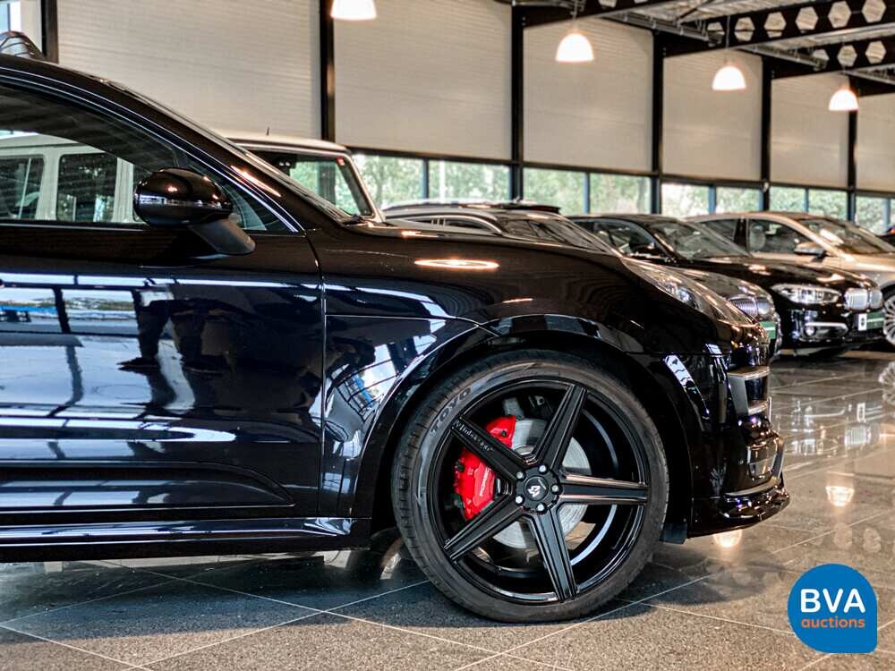 Porsche Macan Turbo TECHART 2016 400PS PDK GARANTIE.