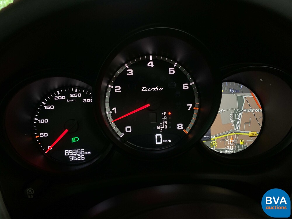 Porsche Macan Turbo TECHART 2016 400PS PDK GARANTIE.