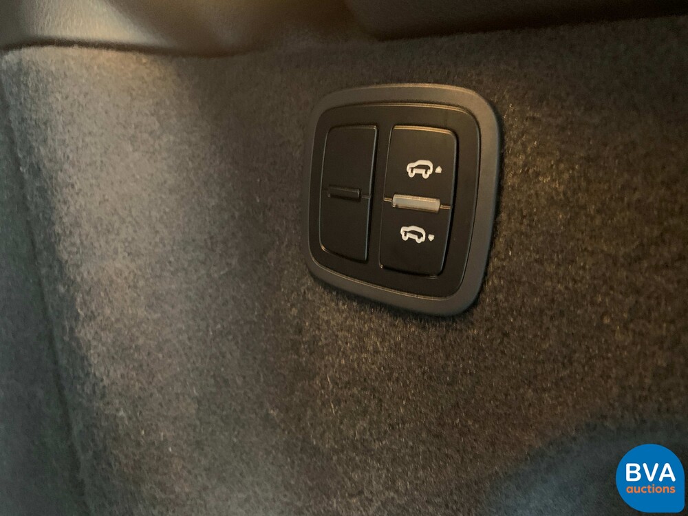 Porsche Macan Turbo TECHART 2016 400PS PDK GARANTIE.