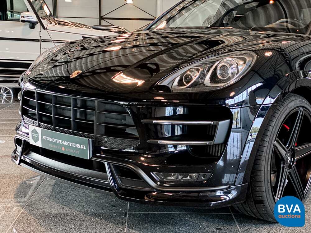 Porsche Macan Turbo TECHART 2016 400PS PDK GARANTIE.
