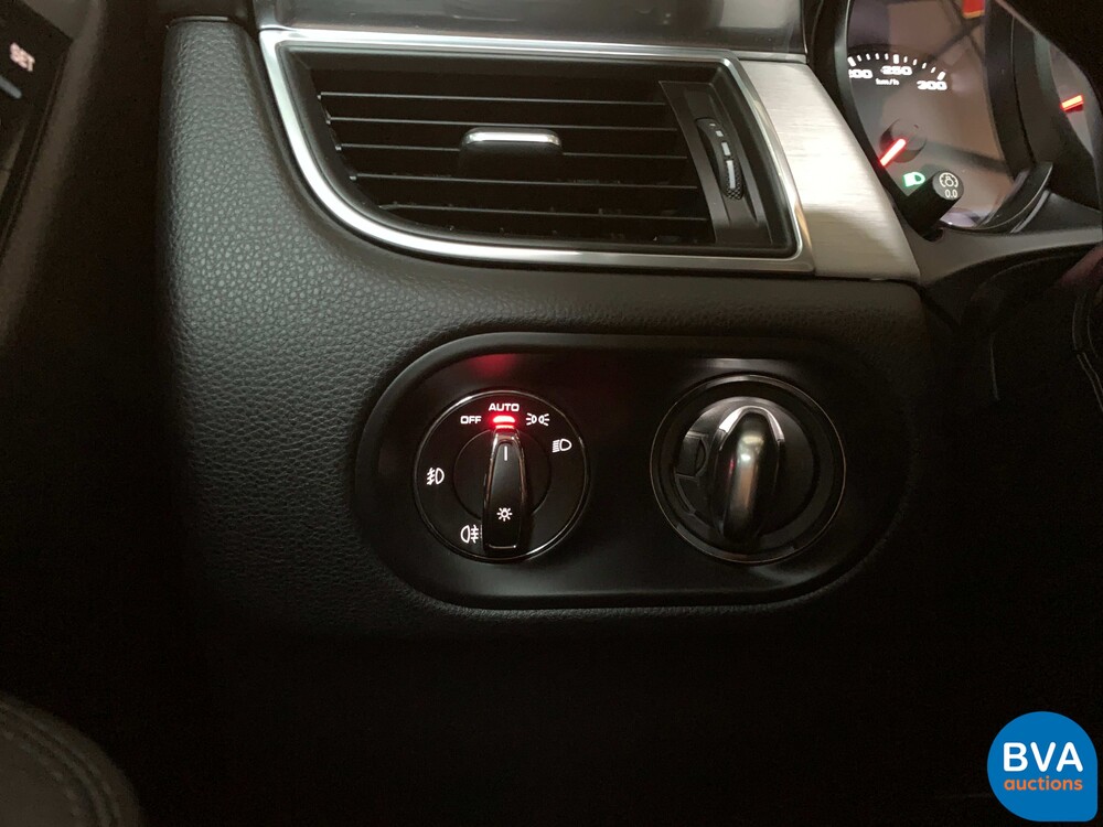 Porsche Macan Turbo TECHART 2016 400PS PDK GARANTIE.