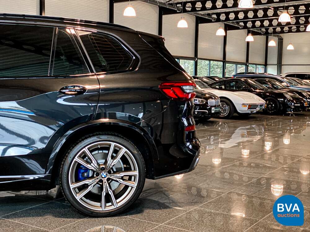 BMW X5 M50i High Executive 530pk 2020 M-Sport -Org. NL-, H-913-GG
