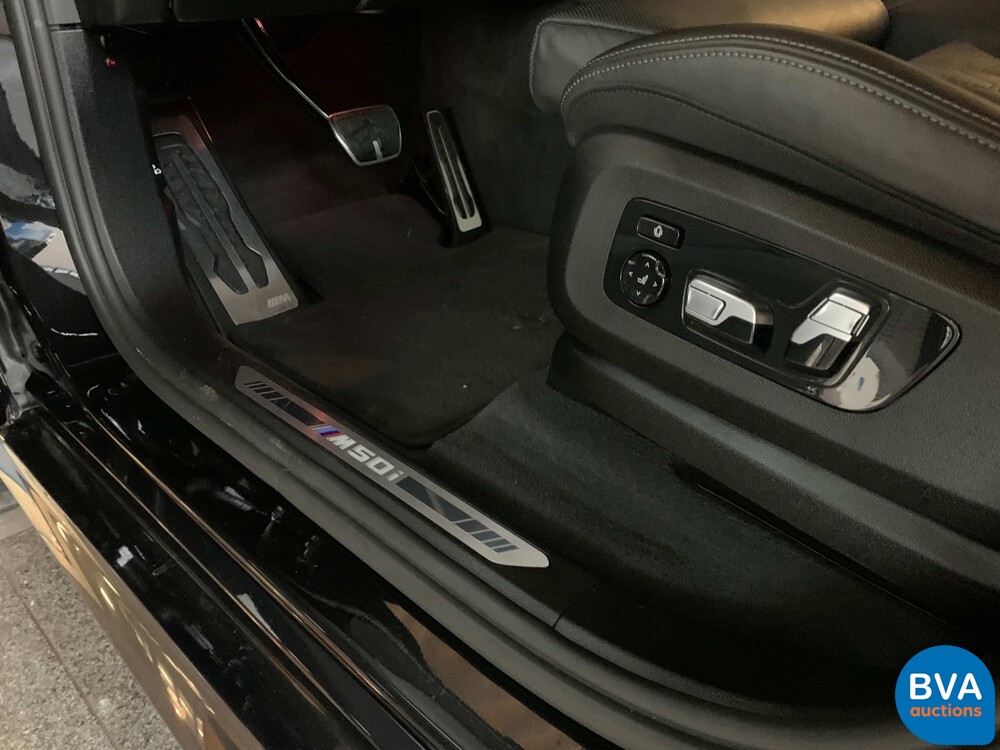 BMW X5 M50i High Executive 530pk 2020 M-Sport -Org. NL-, H-913-GG