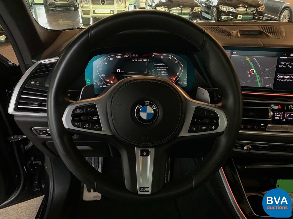 BMW X5 M50i High Executive 530pk 2020 M-Sport -Org. NL-, H-913-GG
