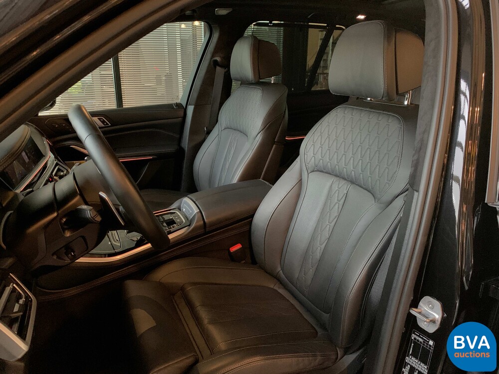 BMW X5 M50i High Executive 530pk 2020 M-Sport -Org. NL-, H-913-GG