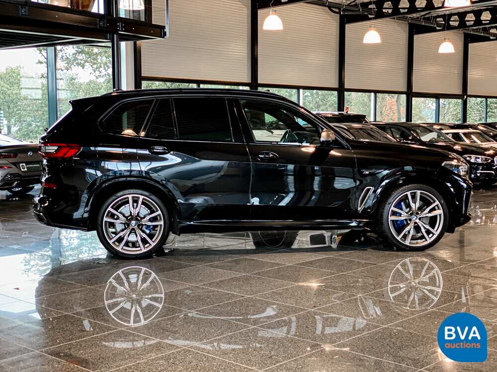 BMW X5 M50i High Executive 530pk 2020 M-Sport -Org. NL-, H-913-GG
