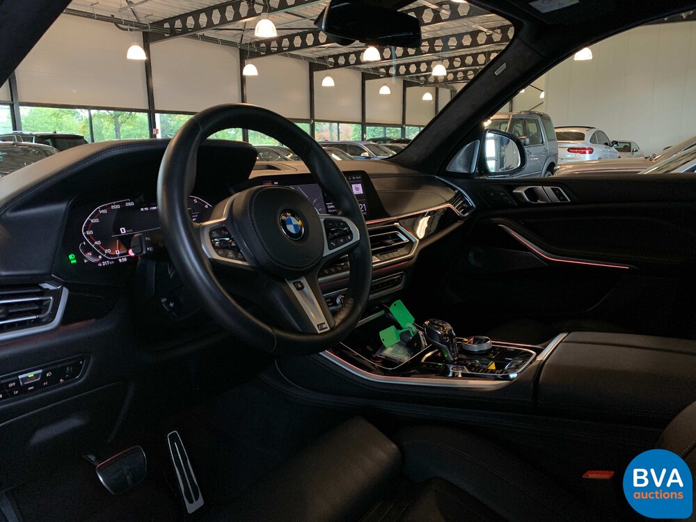 BMW X5 M50i High Executive 530pk 2020 M-Sport -Org. NL-, H-913-GG