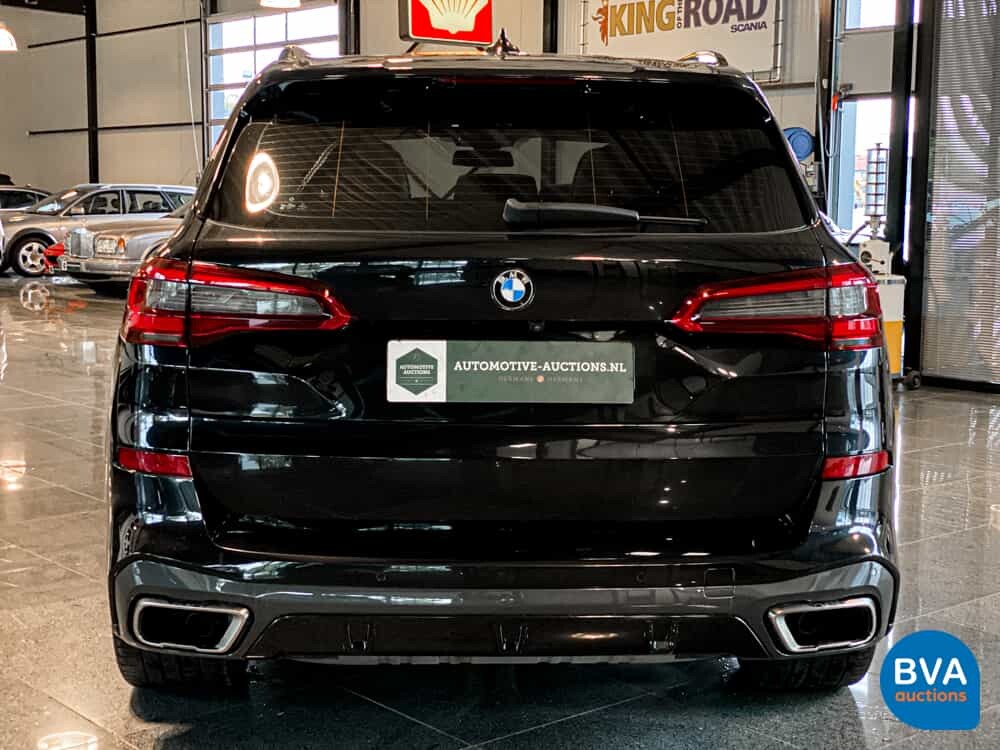 BMW X5 M50i High Executive 530pk 2020 M-Sport -Org. NL-, H-913-GG