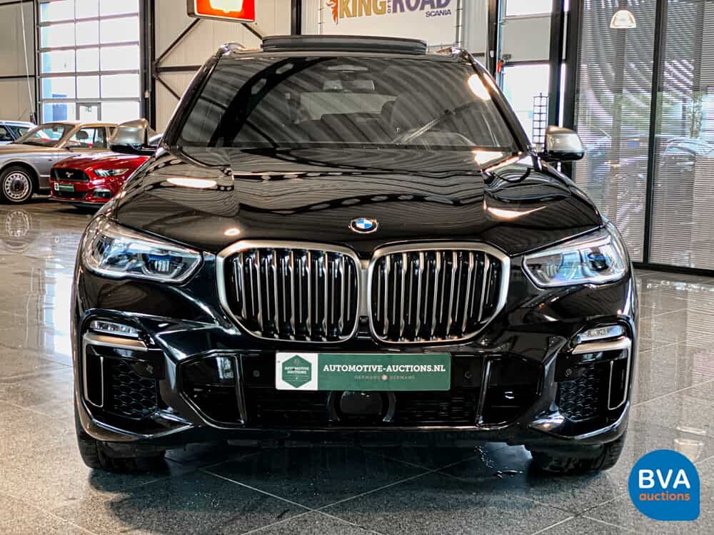 BMW X5 M50i High Executive 530pk 2020 M-Sport -Org. NL-, H-913-GG