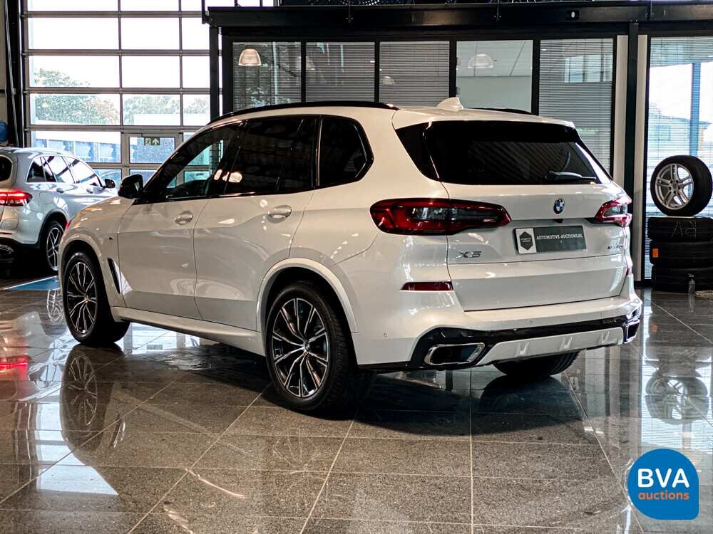 BMW X5 xDrive 40i High Executive Shadowline 340pk 2020, J-836-PZ