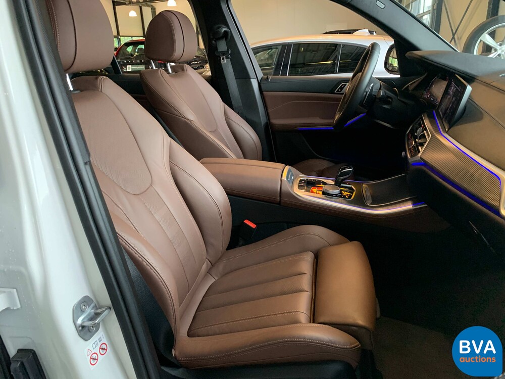 BMW X5 xDrive 40i High Executive Shadowline 340pk 2020, J-836-PZ