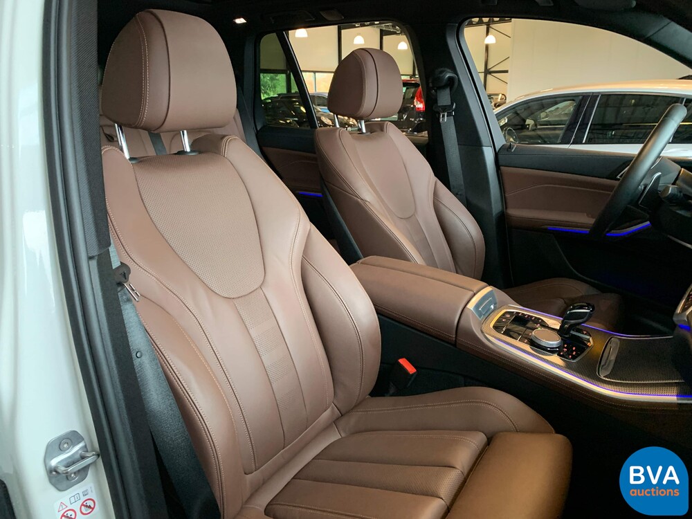 BMW X5 xDrive 40i High Executive Shadowline 340pk 2020, J-836-PZ