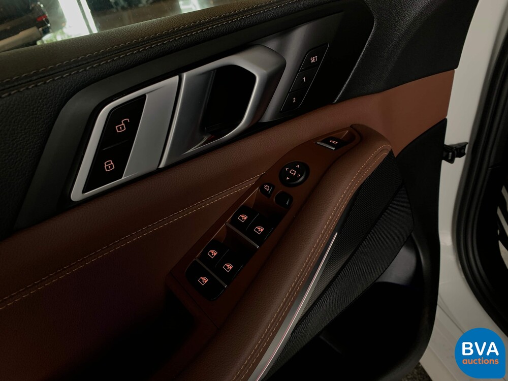 BMW X5 xDrive 40i High Executive Shadowline 340pk 2020, J-836-PZ