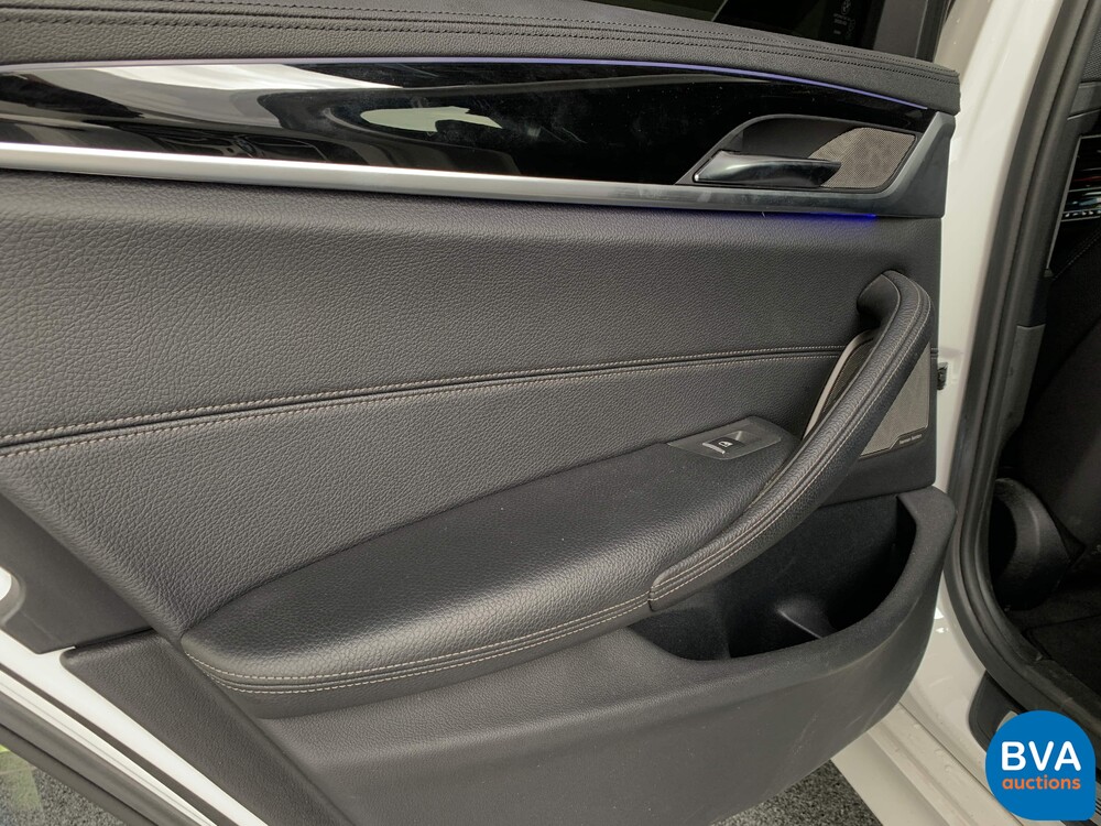 BMW 540i High Executive 5-serie 340pk 2017, RB-521-G