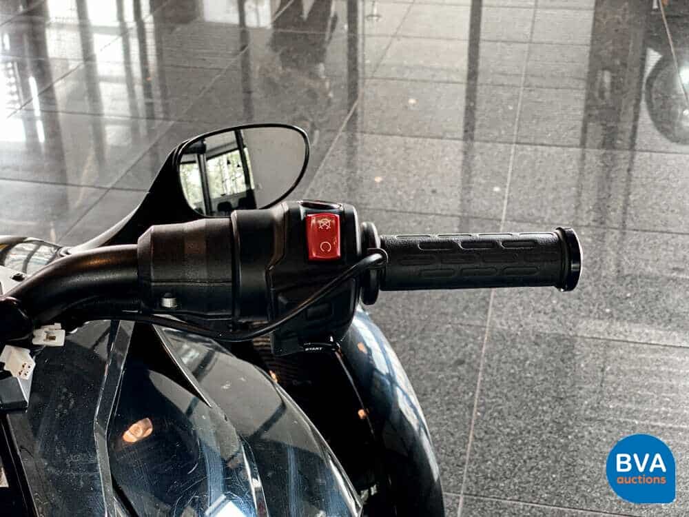 Can-Am Spyder F3 S SE6 115pk 2017 SPECIAL-EDITION BLACK -Org NL-, PP-270-X