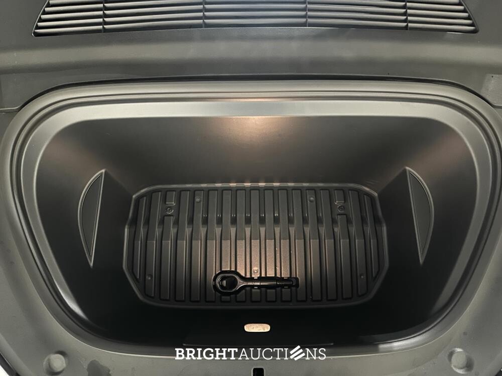 Model Y Performance AWD 75 kWh 462pk 2023 (Origineel-NL)  T-195-JB