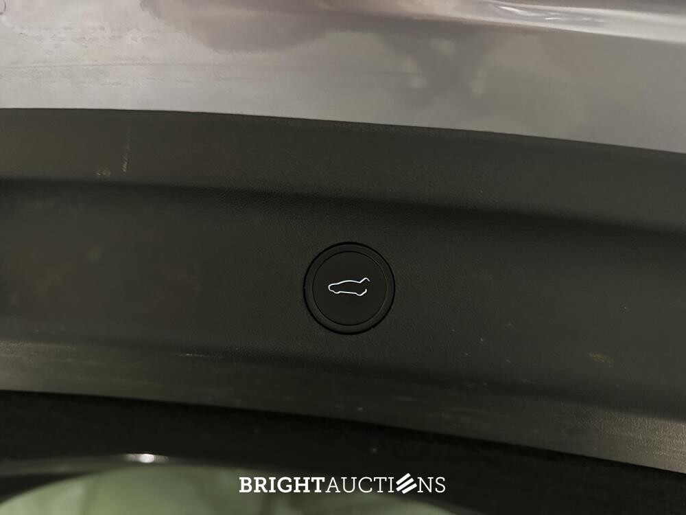 Model Y Performance AWD 75 kWh 462pk 2023 (Origineel-NL)  T-195-JB