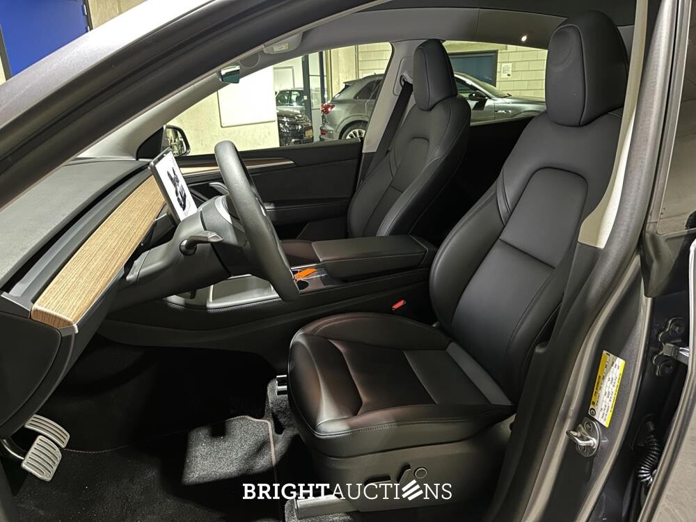 Model Y Performance AWD 75 kWh 462pk 2023 (Origineel-NL)  T-195-JB