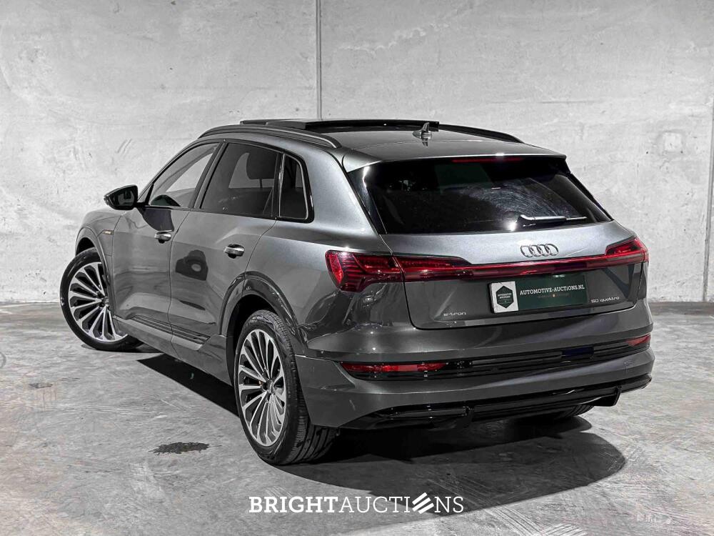 Audi e-tron 50 Quattro S Edition 71 kWh 313pk 2020, X-196-KV