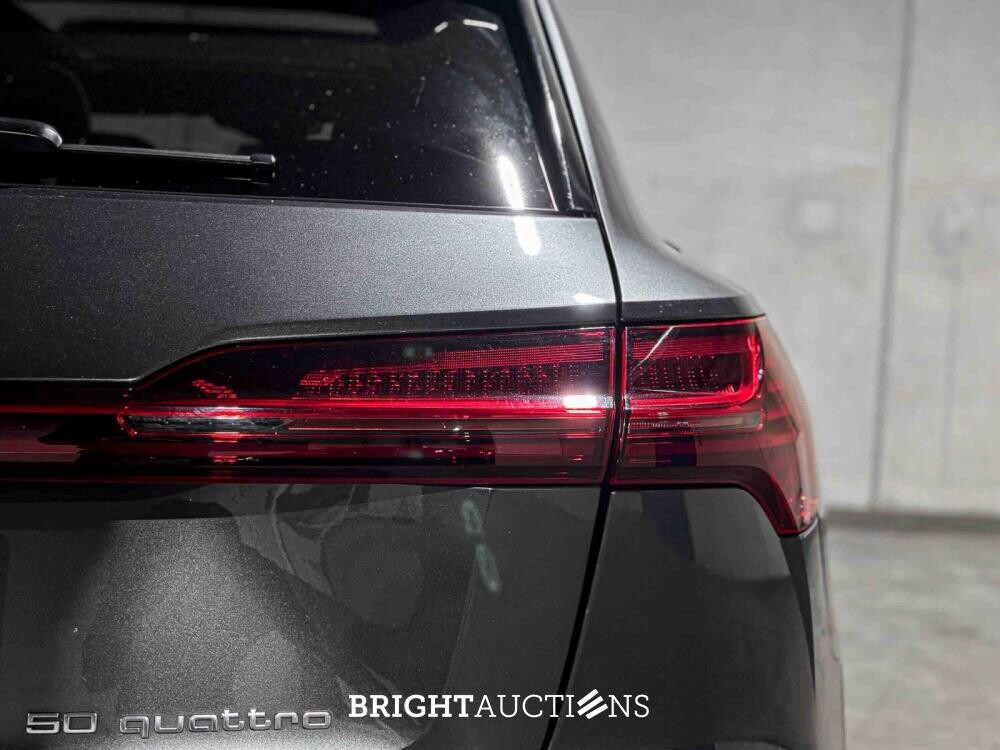 Audi e-tron 50 Quattro S Edition 71 kWh 313pk 2020, X-196-KV