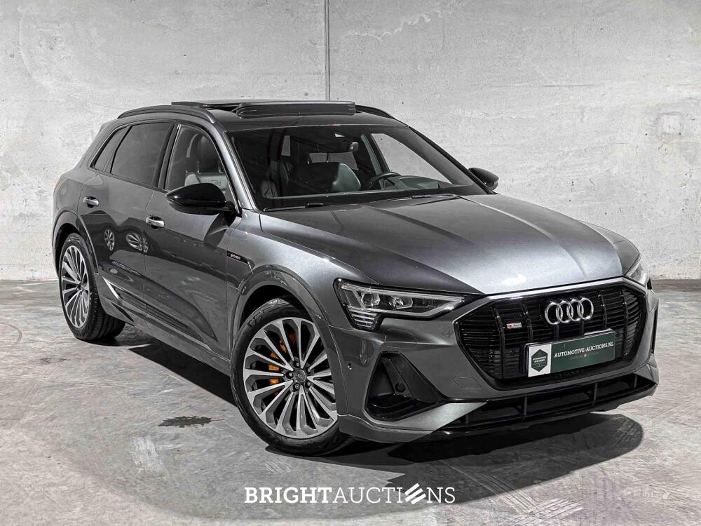 Audi e-tron 50 Quattro S Edition 71 kWh 313pk 2020, X-196-KV