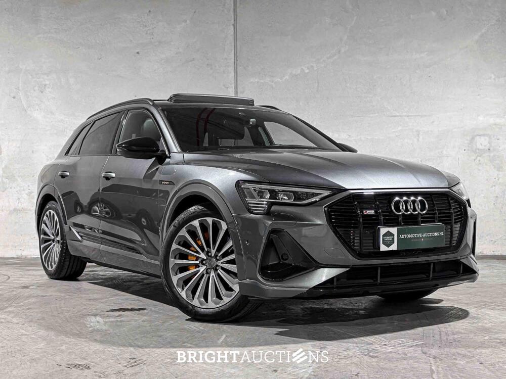 Audi e-tron 50 Quattro S Edition 71 kWh 313pk 2020, X-196-KV