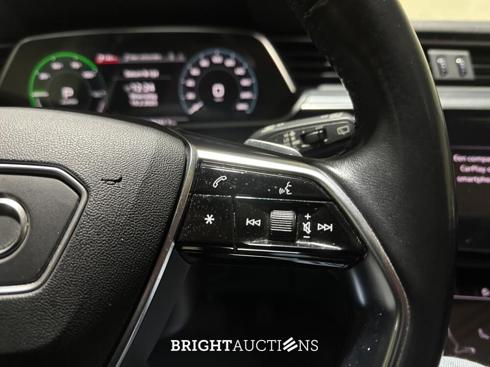 Audi e-tron 50 Quattro Launch Edition Plus 71 kWh 313pk 2019 (Origineel-NL + 1e Eigenaar), G-212-ZL