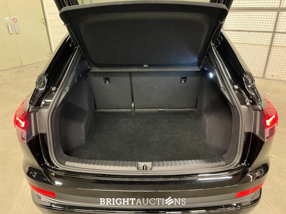 Audi Q4 Sportback e-tron 40 Launch edition S Competition 77 kWh 204pk 2021 (Origineel-NL), N-622-TH
