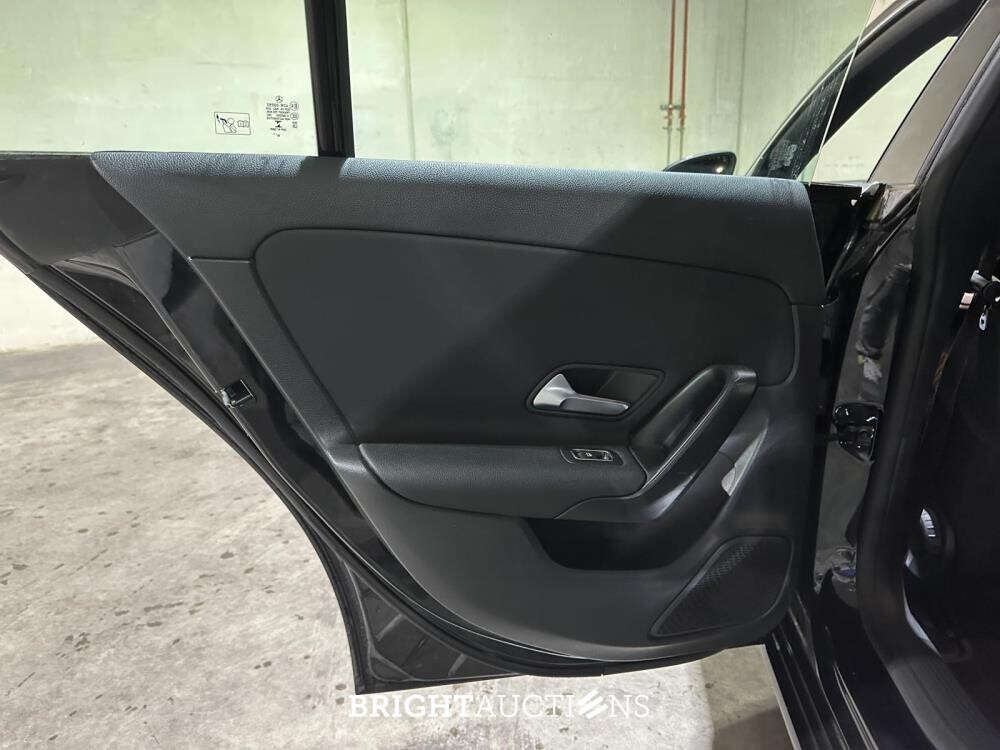 Mercedes-Benz CLA200 d Advantage CLA-klasse Shooting Brake 150pk 2021 (Origineel-NL), K-136-HK