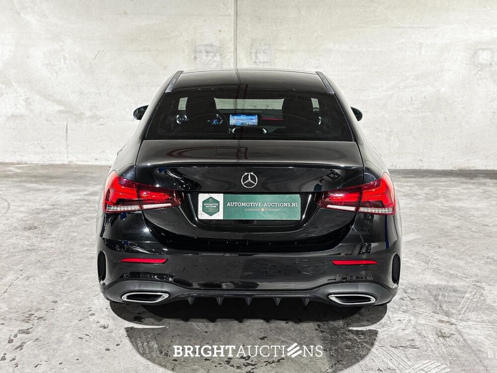 Mercedes-Benz A180 Limousine Premium Plus 136pk 2020, R-276-VV