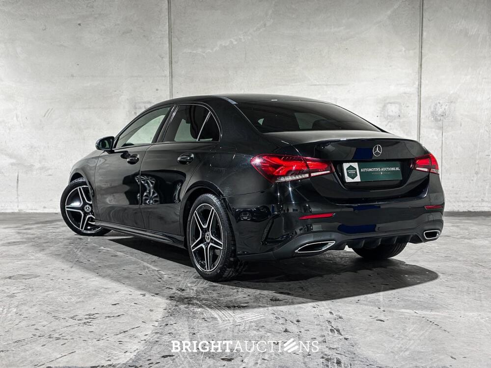 Mercedes-Benz A180 Limousine Premium Plus 136pk 2020, R-276-VV