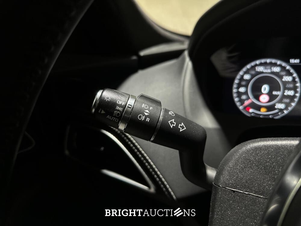 Jaguar F-PACE 2.0t AWD Portfolio 250pk 2019 (Origineel-NL), XH-556-V