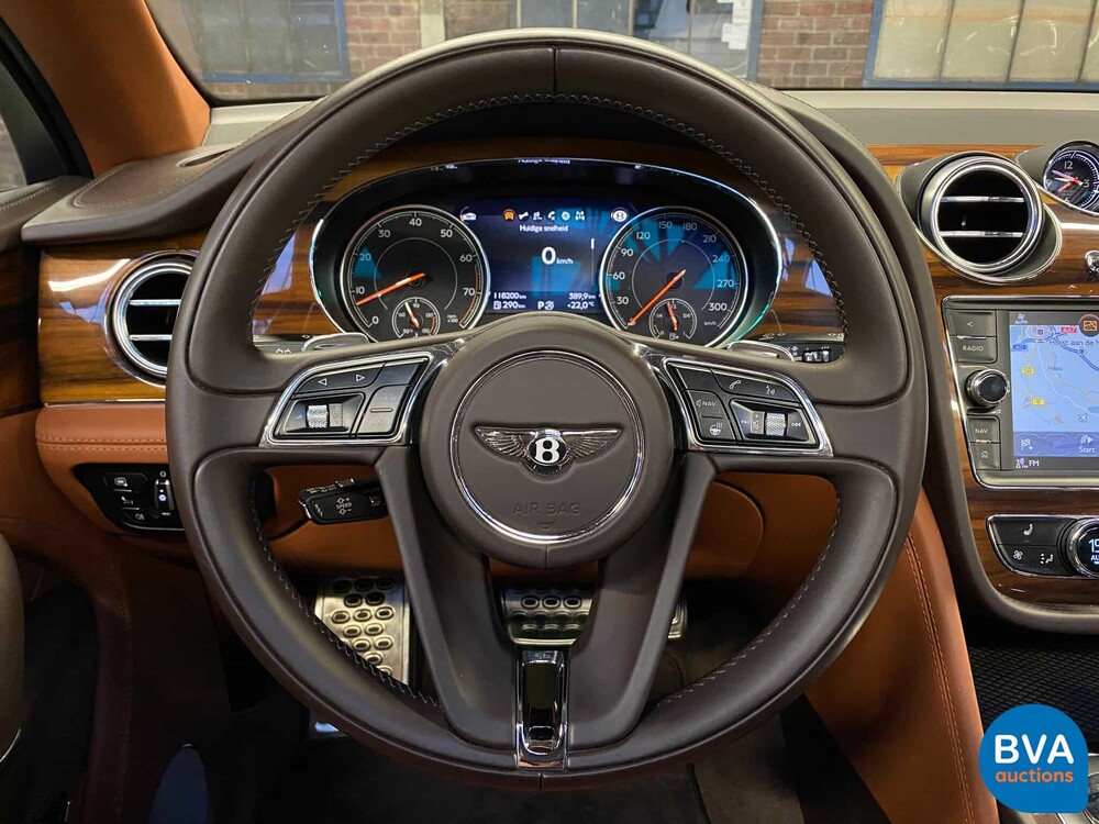 Bentley Bentayga 6.0 W12 608pk 2018 -Original NL-, RK-639-X.