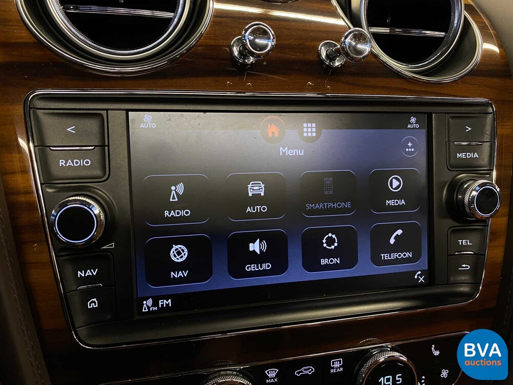 Bentley Bentayga 6.0 W12 608pk 2018 -Original NL-, RK-639-X.
