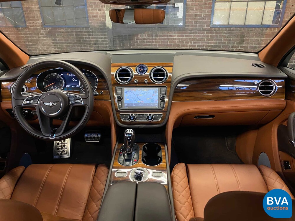Bentley Bentayga 6.0 W12 608pk 2018 -Original NL-, RK-639-X.
