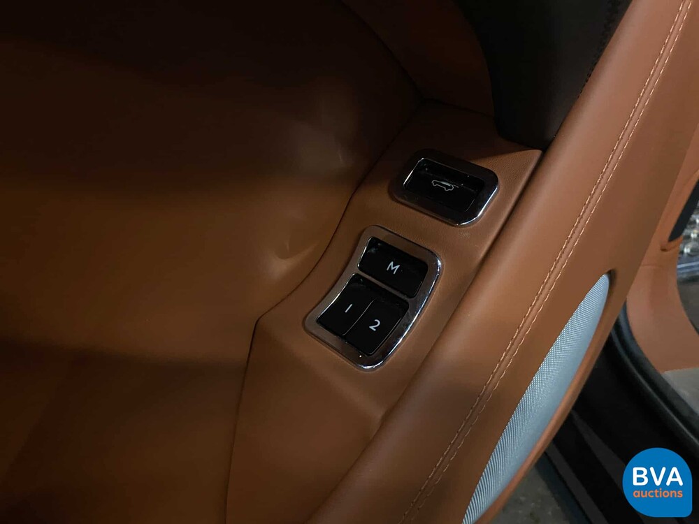 Bentley Bentayga 6.0 W12 608pk 2018 -Original NL-, RK-639-X.